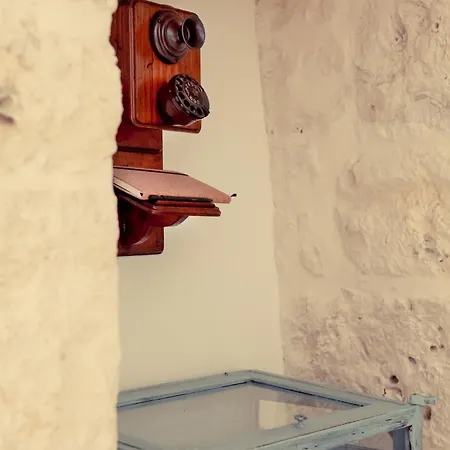 Trullo U Selvese * アルベロベッロ