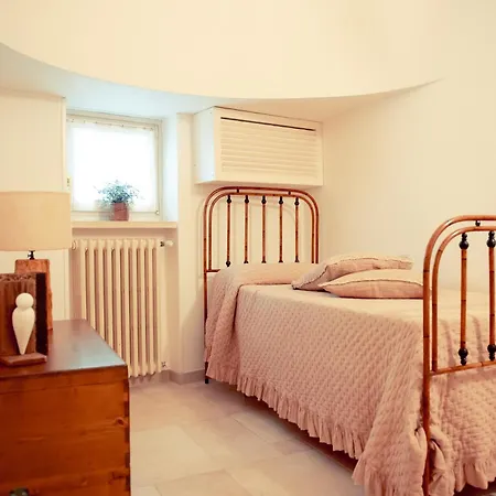 Trullo U Selvese Holiday home
